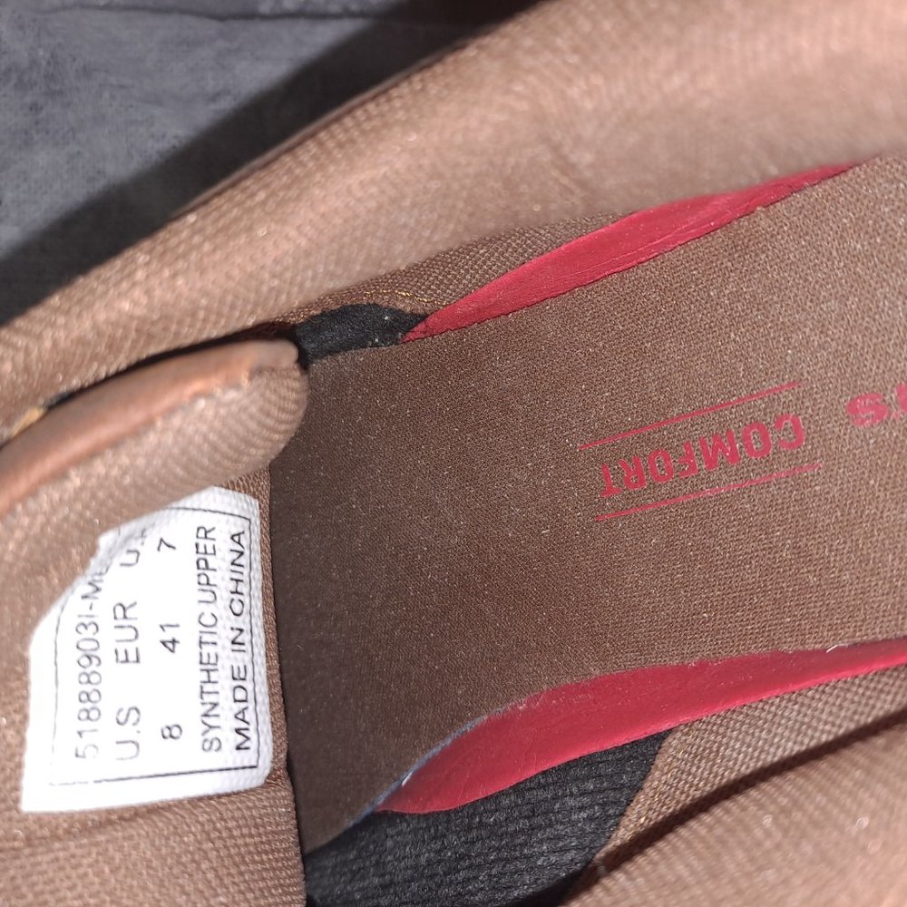 Brown Levi Comforts - image 4